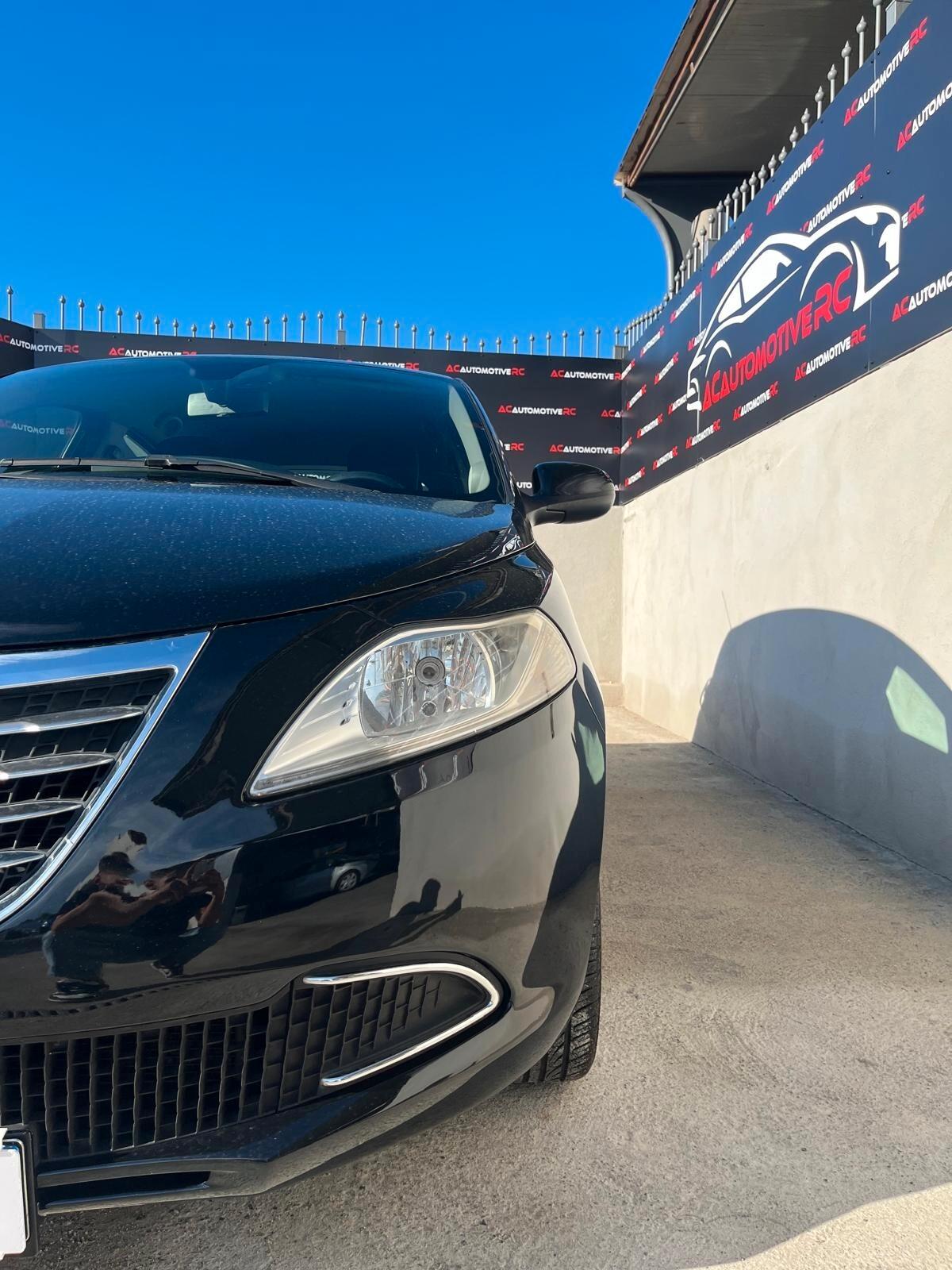 Lancia Ypsilon 1.3 MJT 16V 95 CV 5 porte S&S Gold