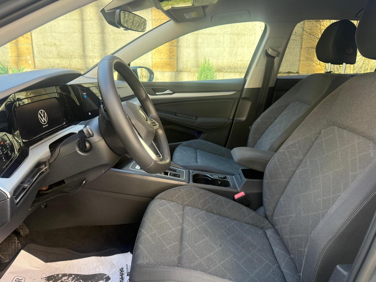 Volkswagen Golf Variant 1.0 eTSI EVO DSG Life