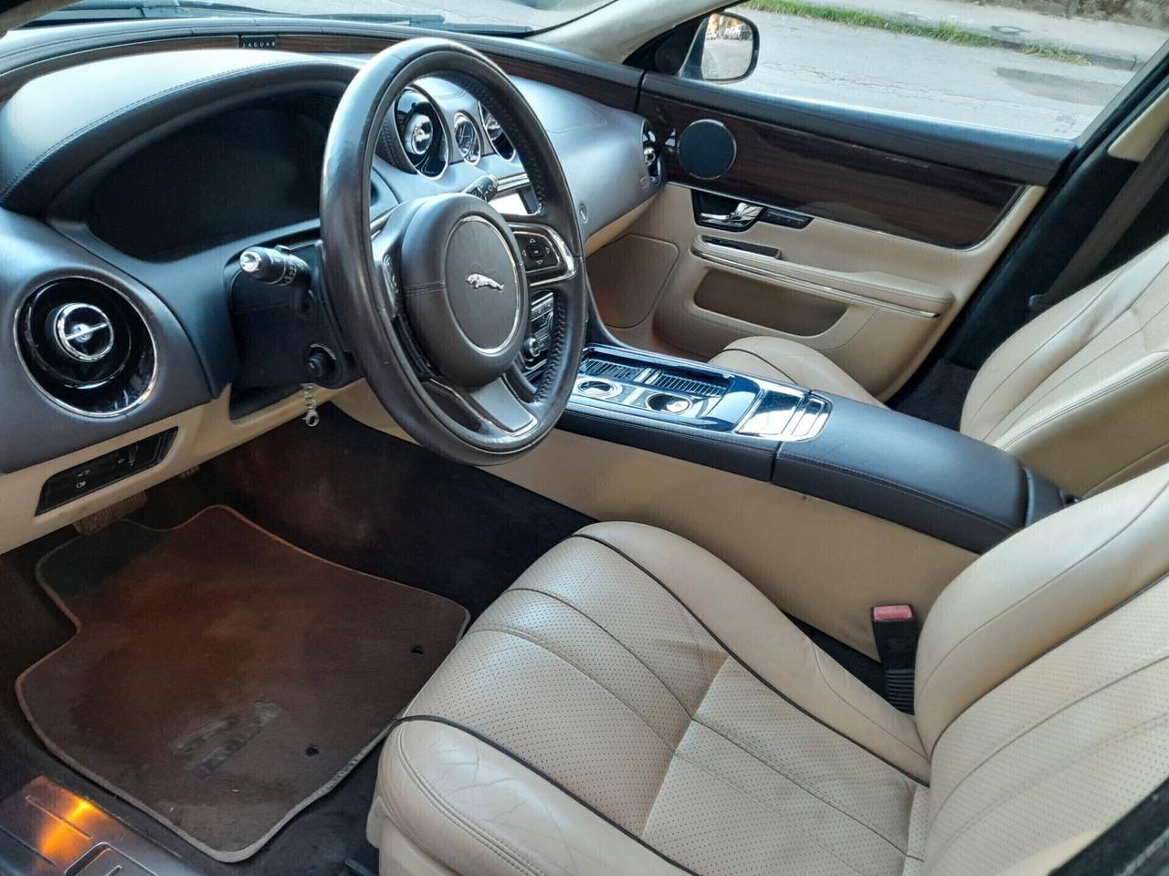 Jaguar XJ 3.0D V6 Premium Luxury