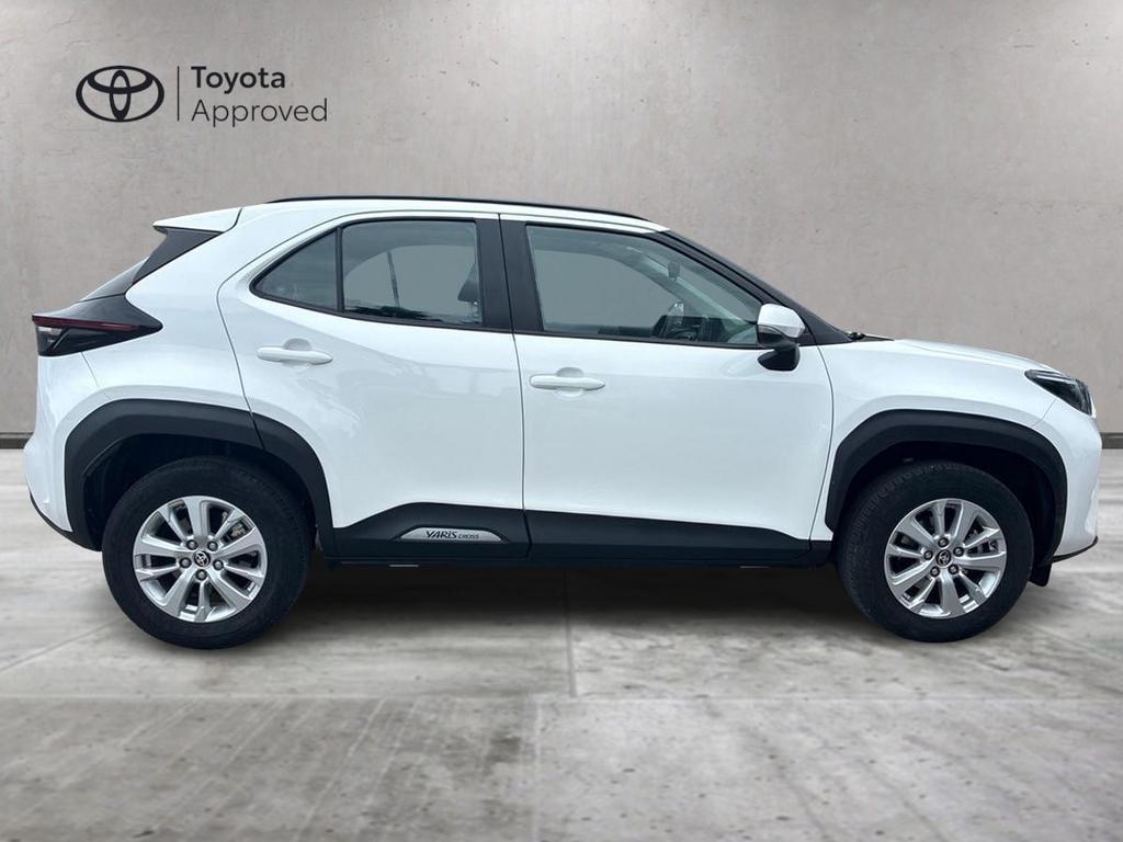 Toyota Yaris Cross 1.5h Active fwd 116cv e-cvt