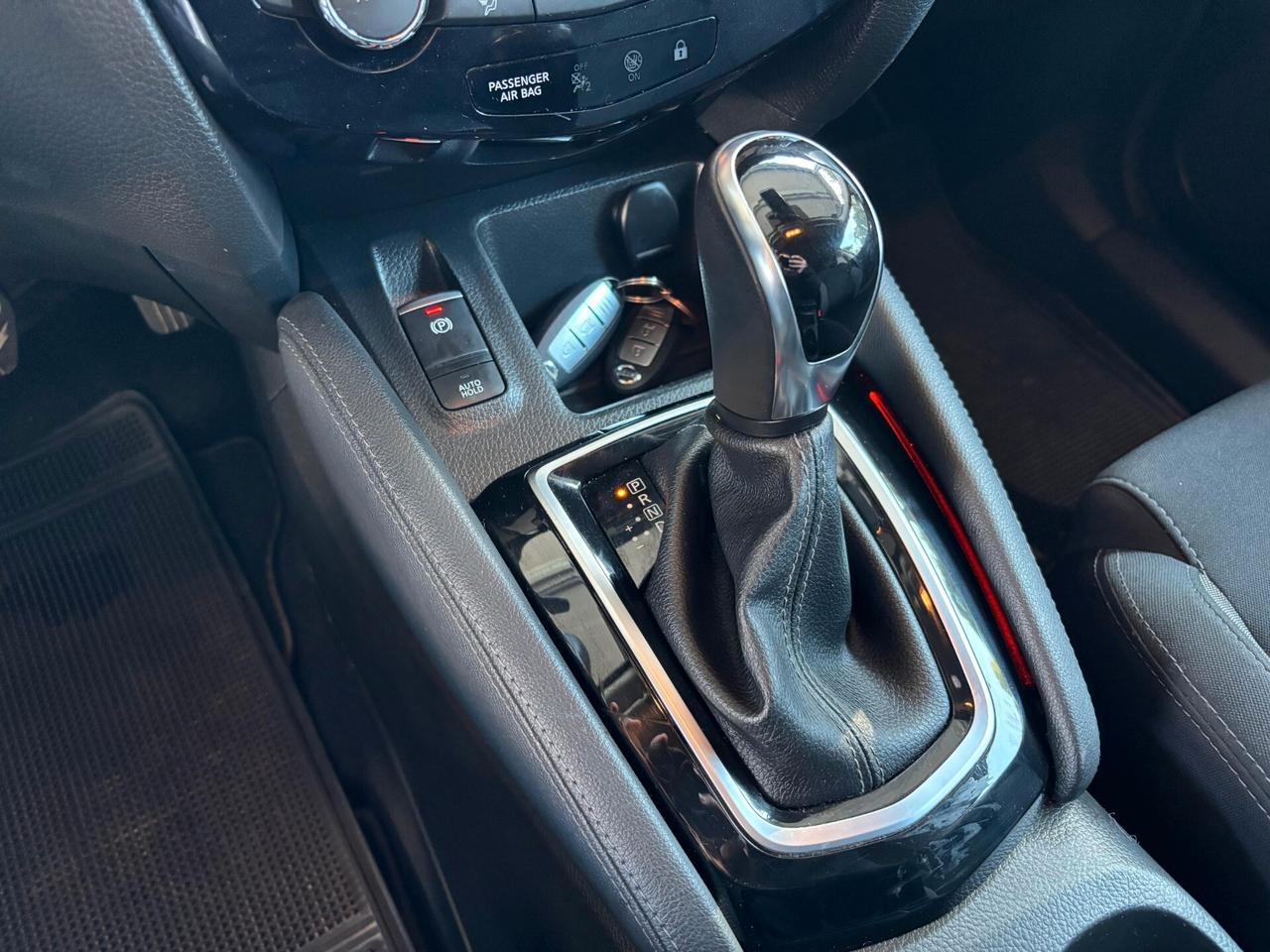 Nissan Qashqai 1.7 dCi 150 CV 4WD CVT N-Connecta