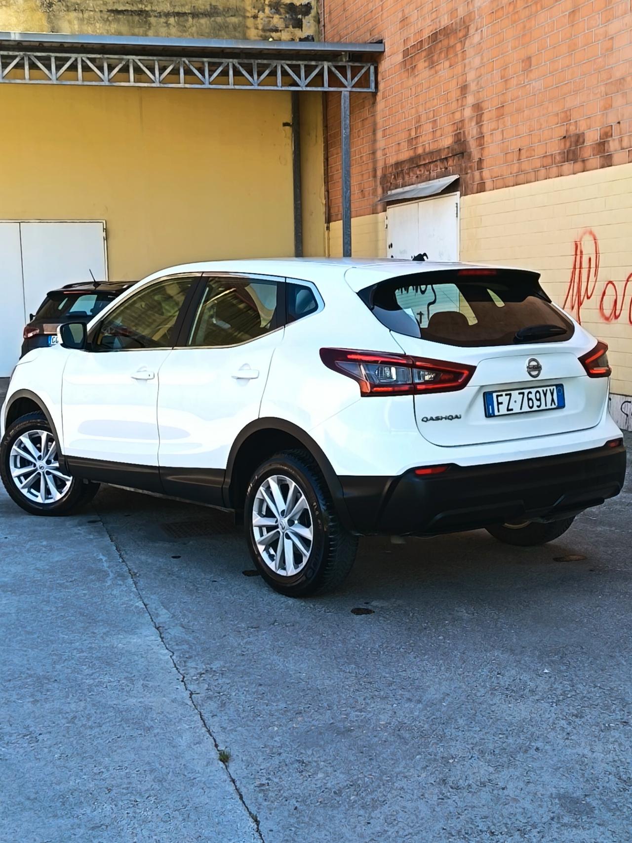 Nissan Qashqai 1.5 dCi 115 CV Visia
