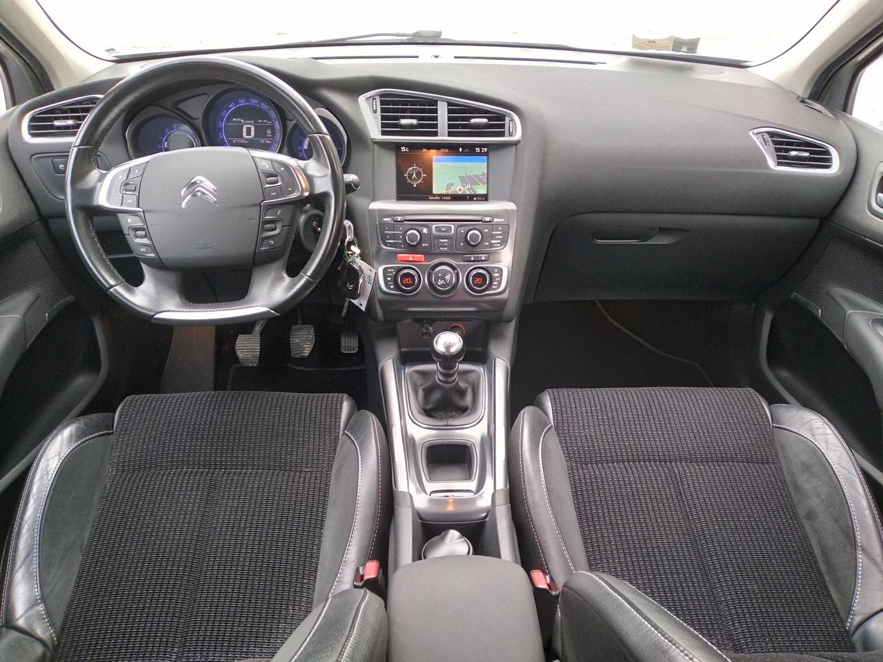 Citroen C4 1.6 e-HDi 115 airdream Exclusive