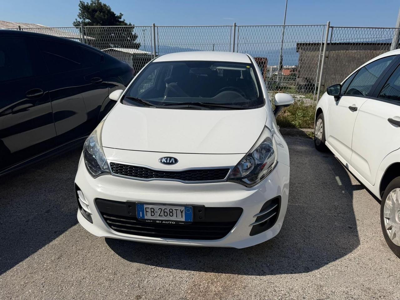 Kia Rio 1.2 CVVT 5p. Cool