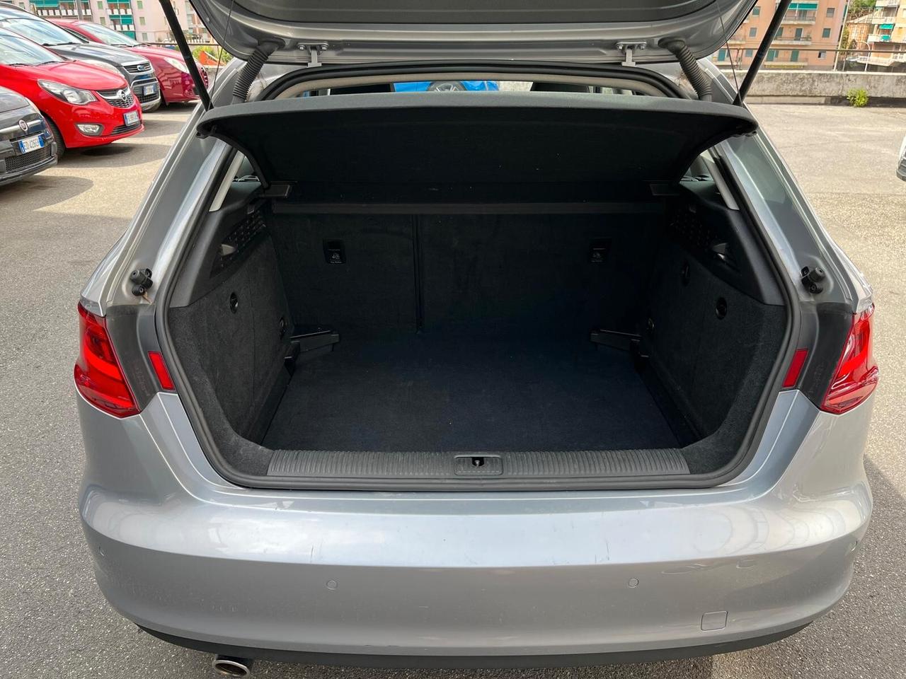 Audi A3 1.6 TDI clean diesel S tronic Ambiente