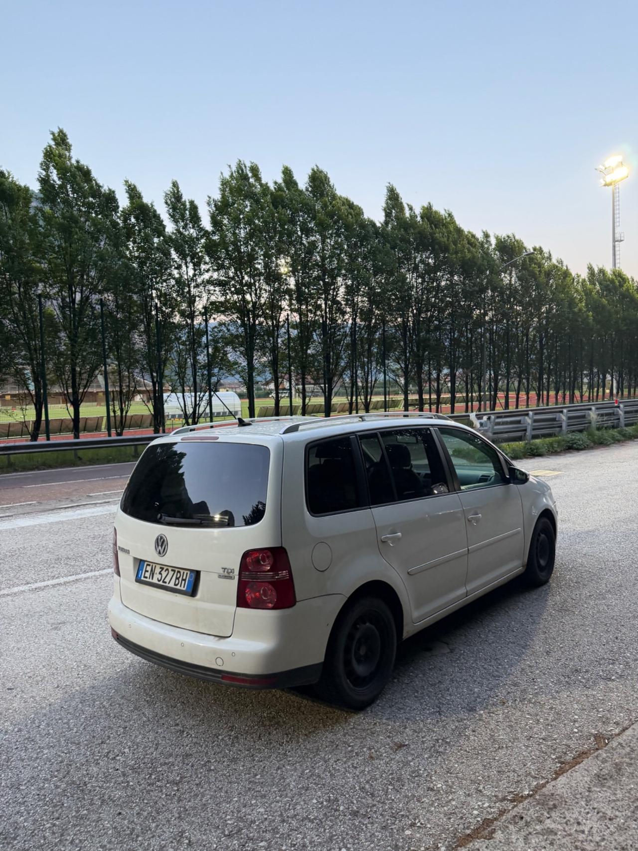 Volkswagen Touran 2.0 TDI DPF Highline