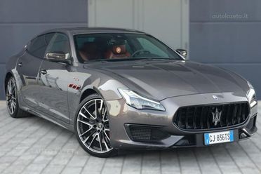 MASERATI Quattroporte V8 580 CV Trofeo