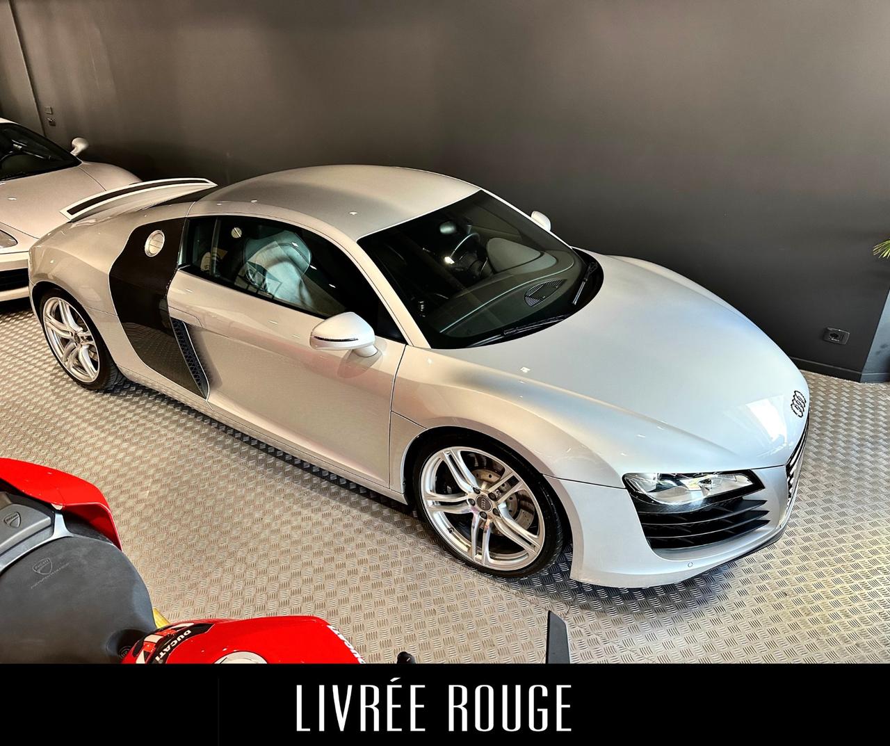 Audi R8 4.2 V8 quattro MANUALE