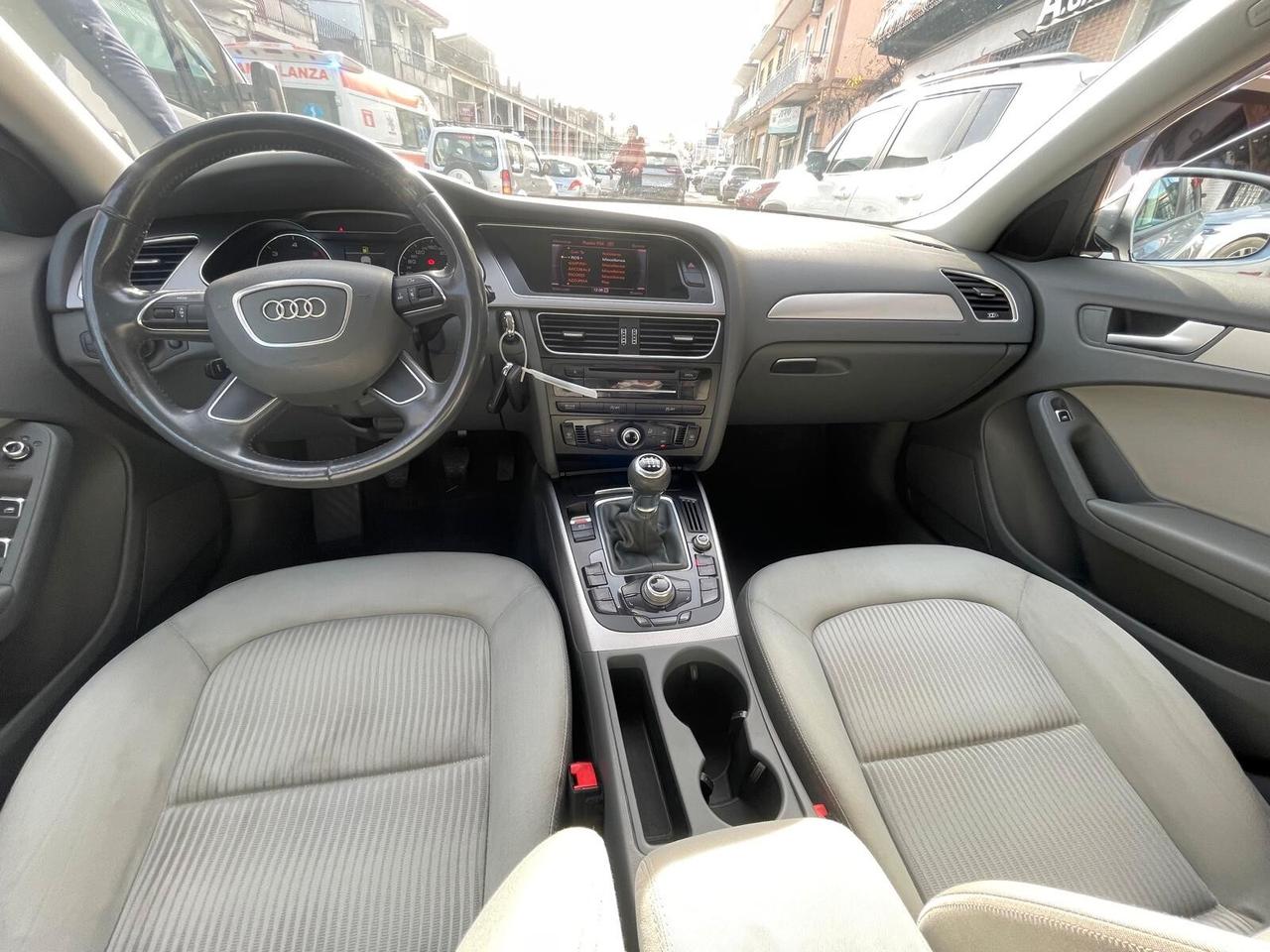 Audi A4 Avant 2.0 TDI 177CV ADVANCED FULL LED