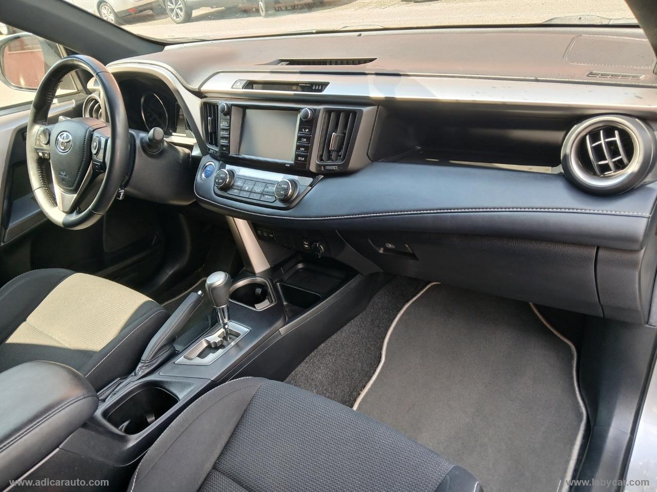 TOYOTA RAV4 2.5 Hybrid 2WD