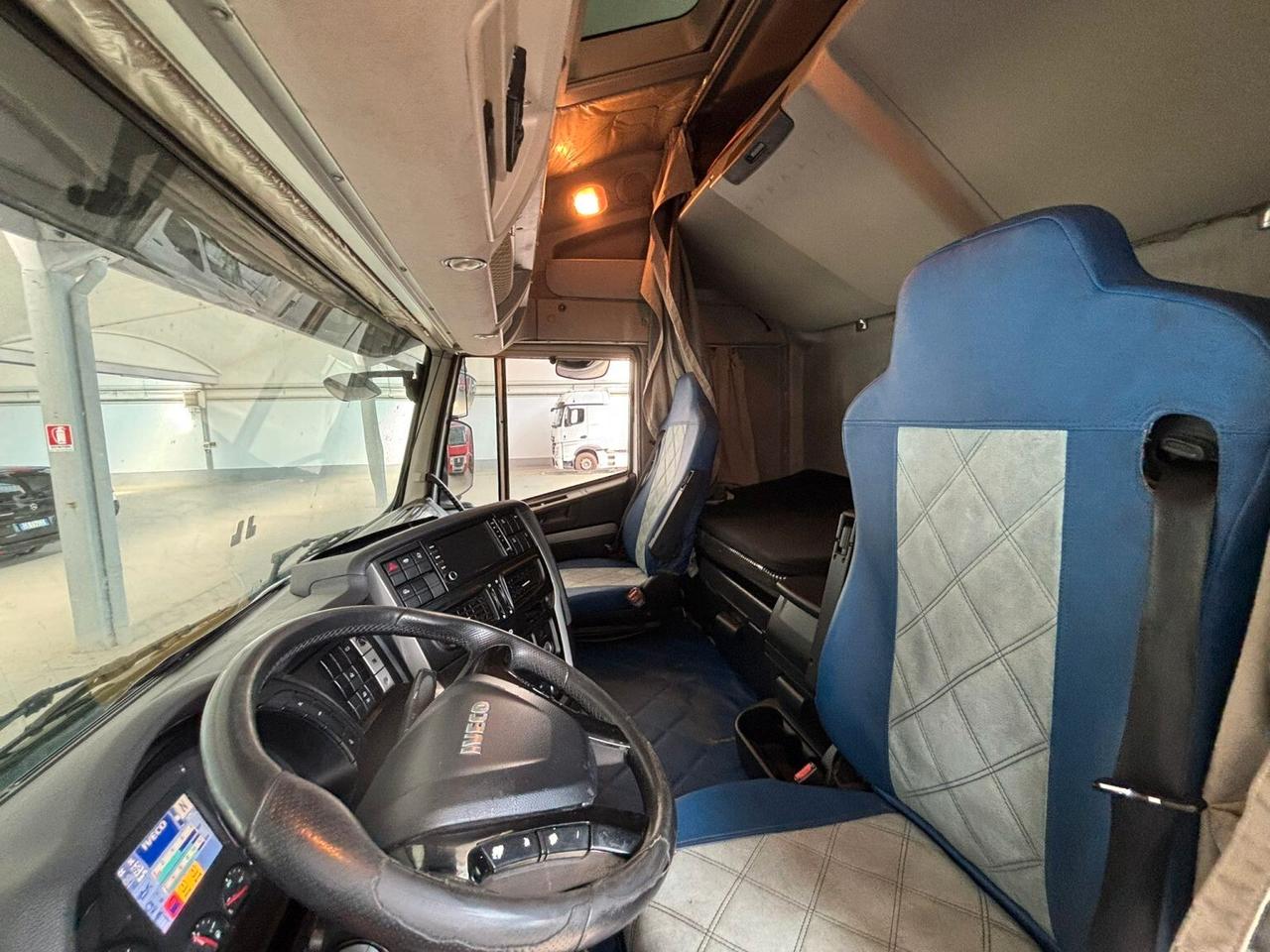 Iveco Stralis 460