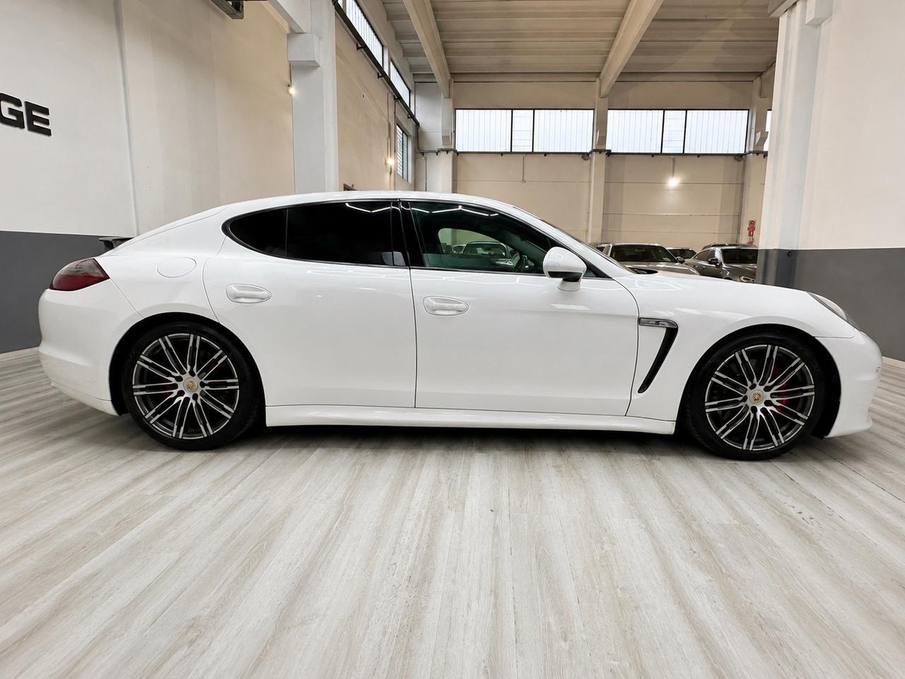 Porsche Panamera 3.6 4
