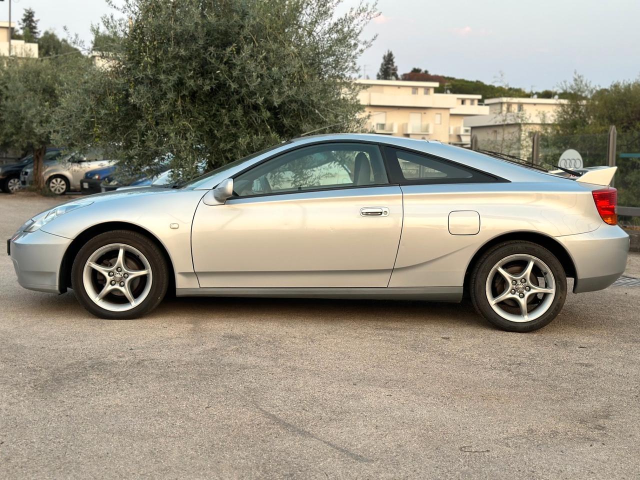 Toyota Celica 1.8 16V VVT-i