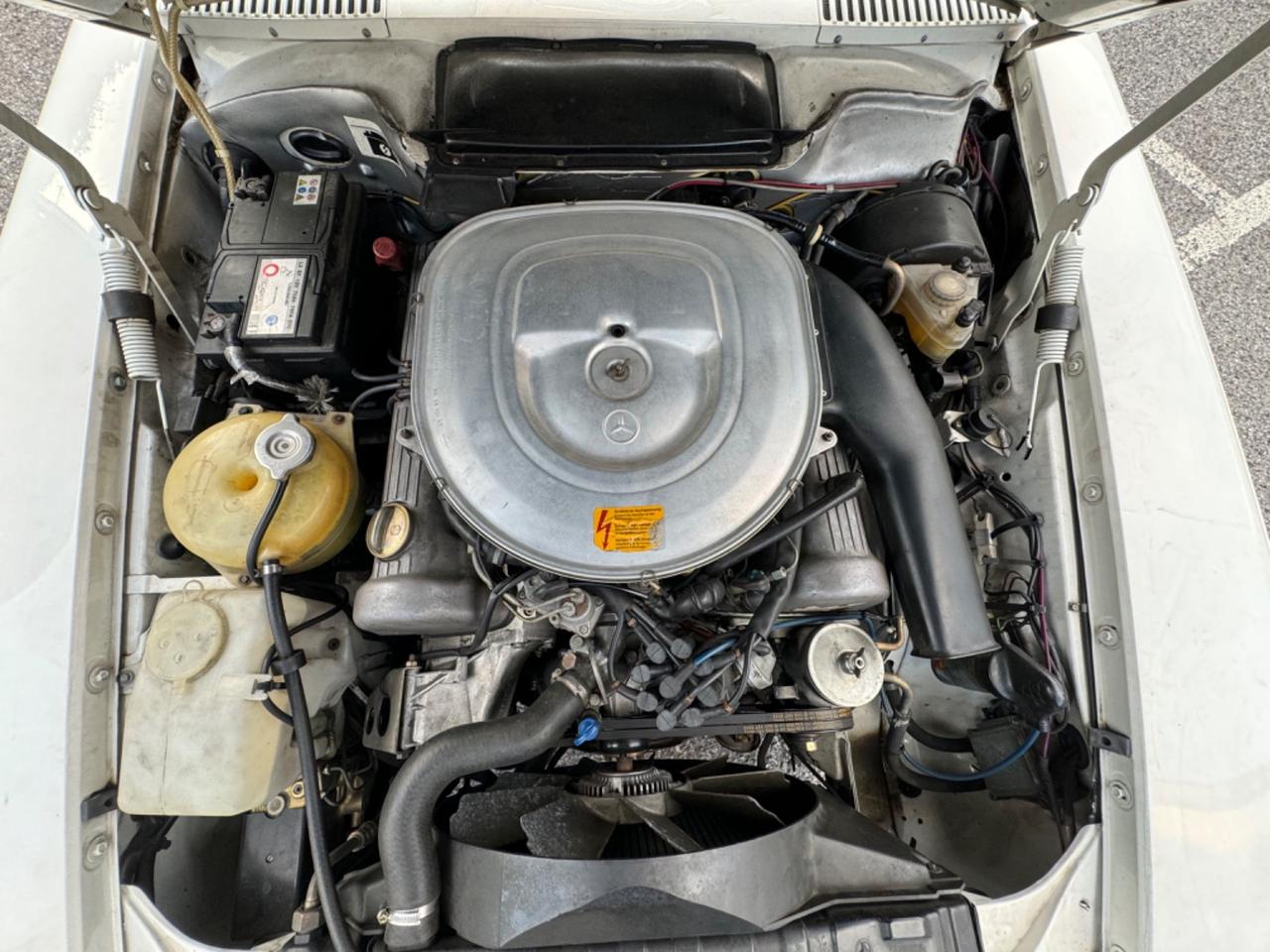 Mercedes-benz 500 SL R107 - Targa Oro - Conservato