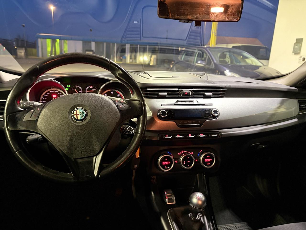 Alfa Romeo Giulietta 2.0 JTDm-2 2011 exlusive