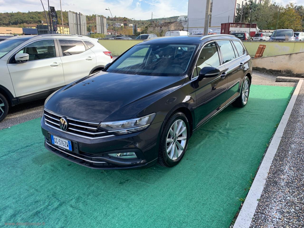 VOLKSWAGEN Passat Var. 2.0 TDI 122 CV EVO DSG Bus. - 2021