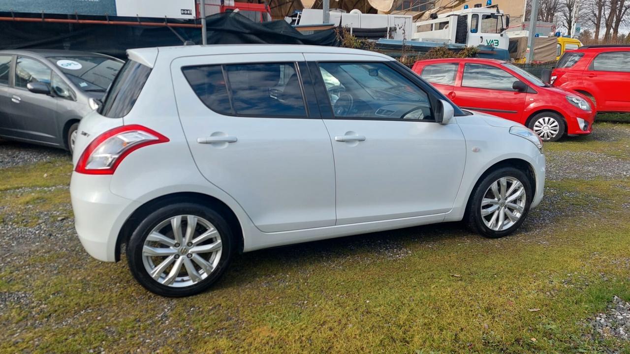 Suzuki Swift 1.2 VVT 5 porte B-Cool