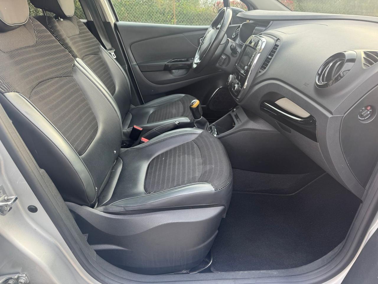 Renault Captur dCi 8V 90 CV Start&Stop Energy Intens neopatentati