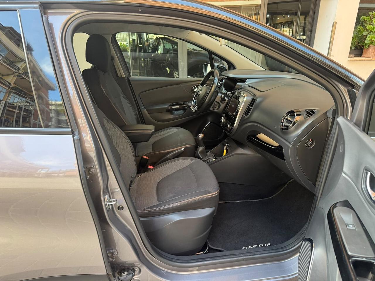 RENAULT Captur 1.5 dCi 8V 90CV S&S Energy R-Link
