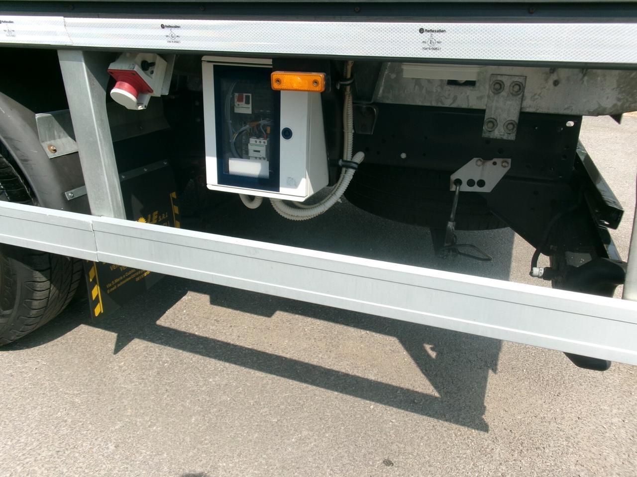 Iveco Daily 60C15 3000 150CV E6 FRIGO 10 SPORTELLI RRC -40°