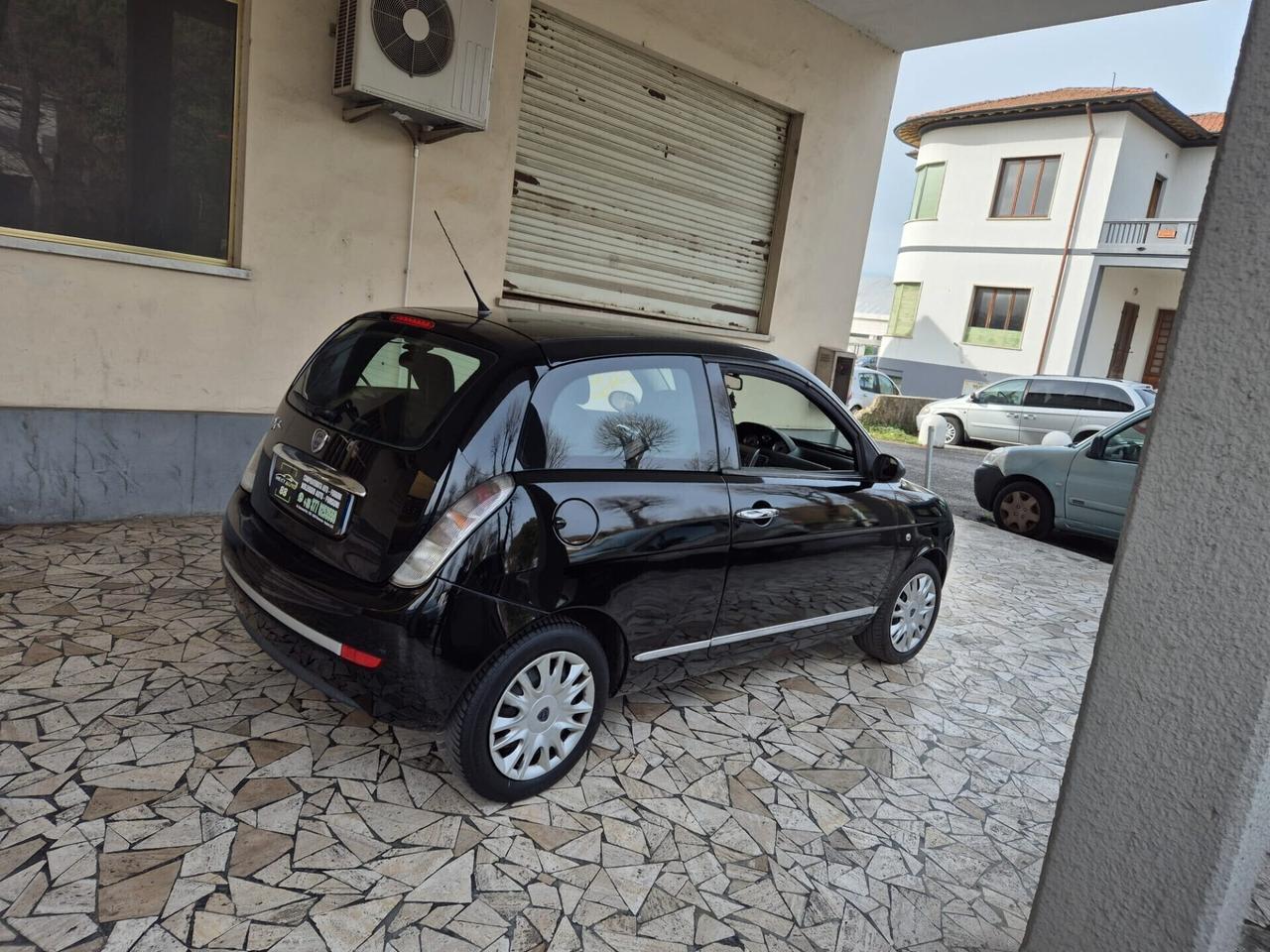 Lancia Ypsilon 1.4 Argento