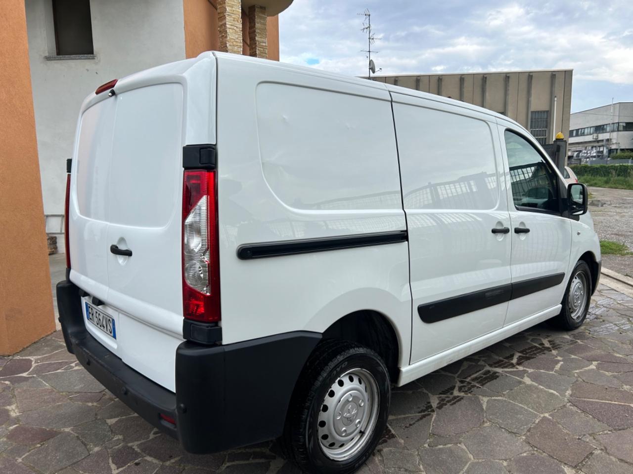 Peugeot Expert 2.0 HDi 163CV FAP PC-TN 12Q Furgone