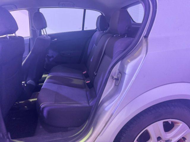 OPEL Astra 1.6 16V VVT 5 porte Cosmo