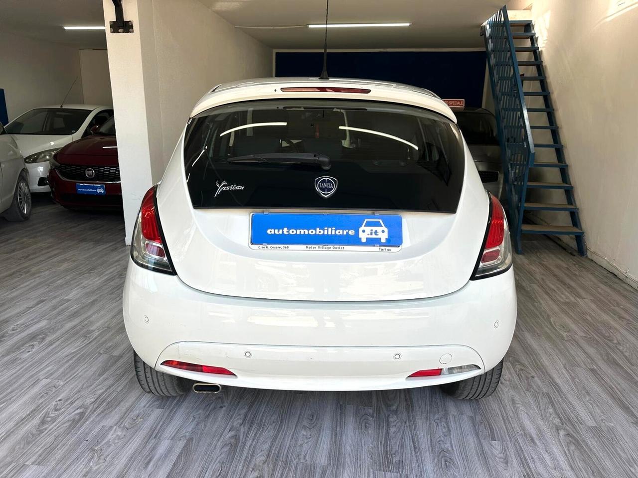 Lancia Ypsilon 1.2 69 CV 5 porte GPL Ecochic Gold