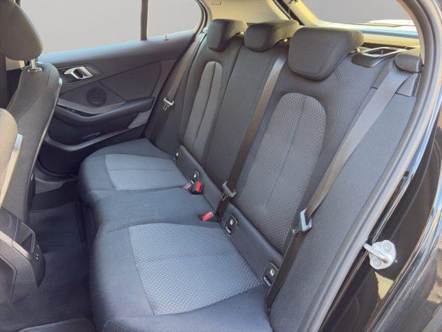 BMW 116 d 5p. Advantage