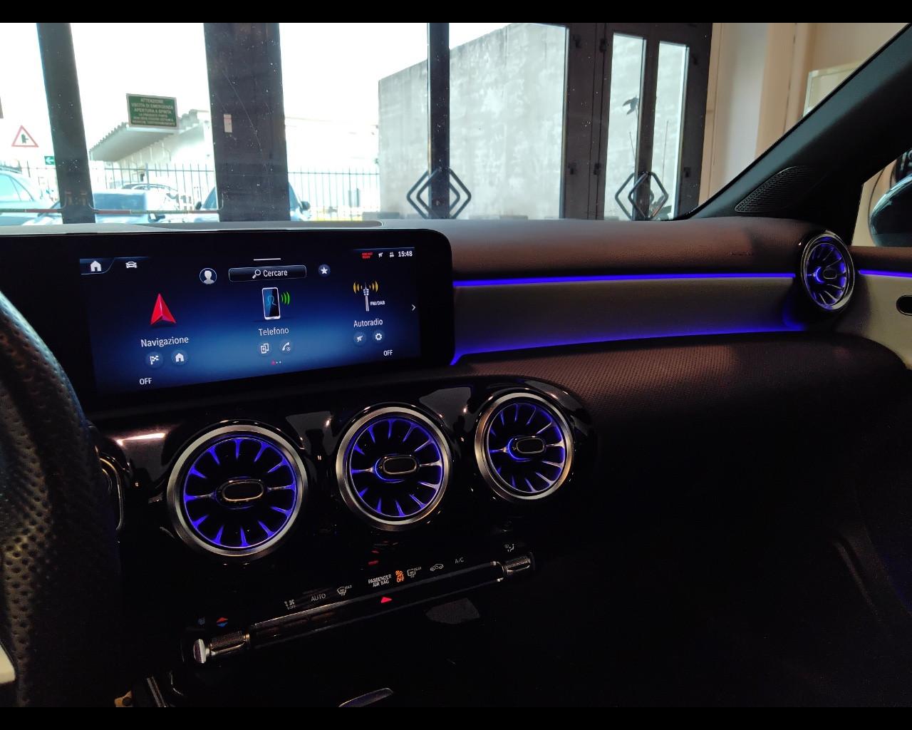 Mercedes-Benz Classe A - W177 2023 - A 200 d AMG Line Advanced Plus auto