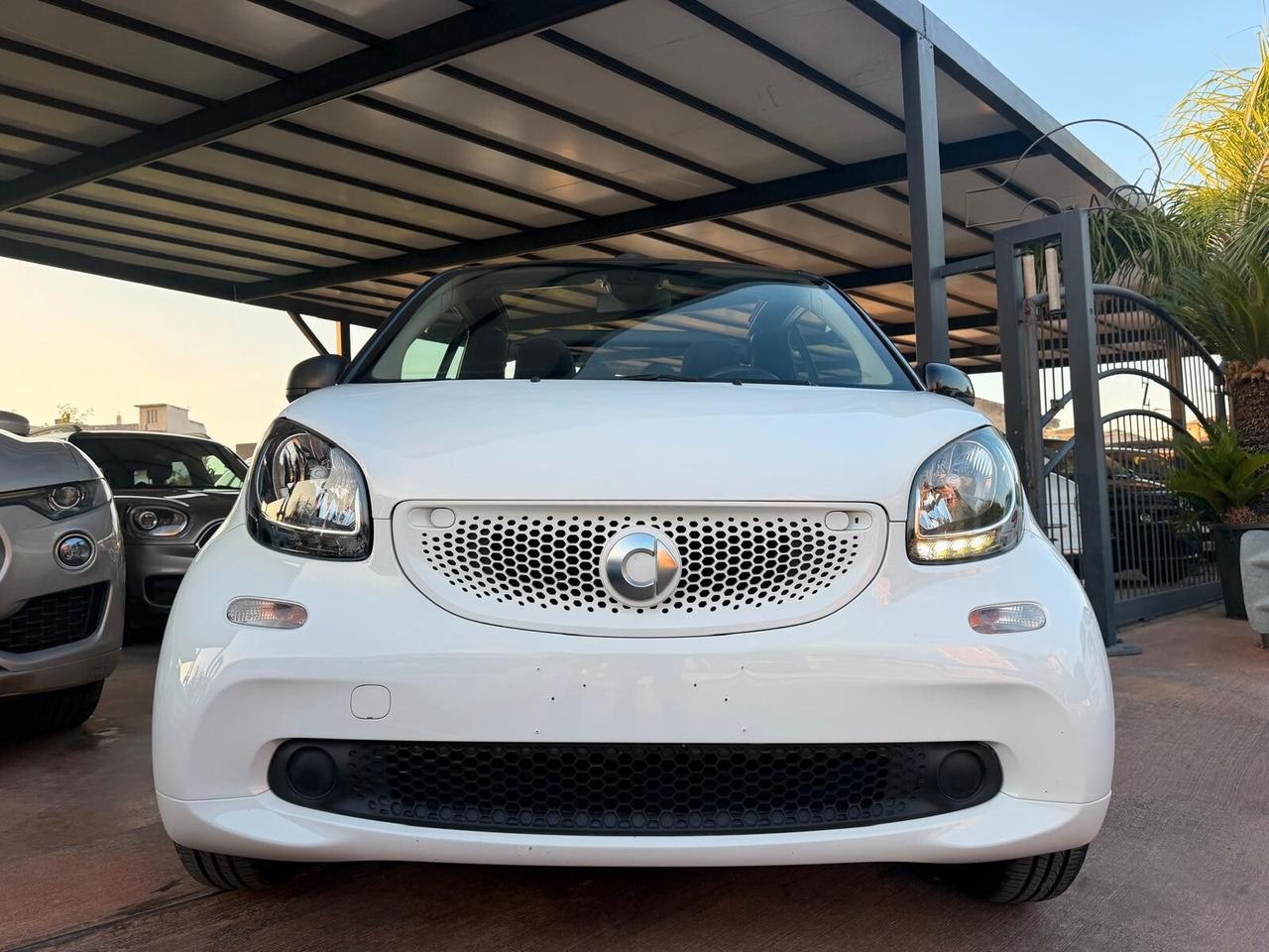 Smart ForTwo 90 0.9 Turbo twinamic cabrio Youngster