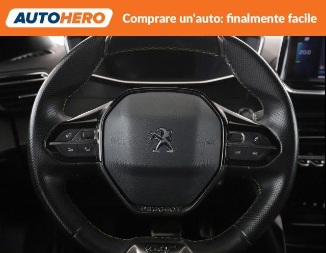PEUGEOT 2008 motore elettrico 136 CV GT