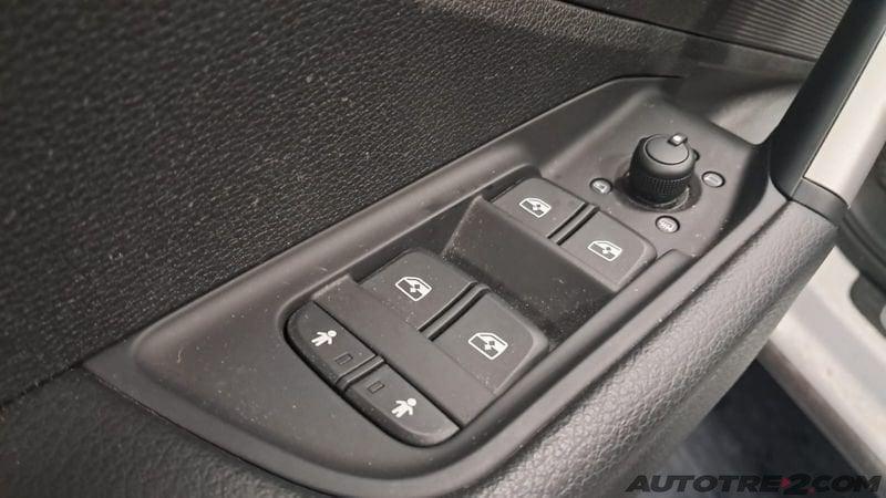 Audi Q2 1.5 35 TFSI BUSINESS ADVANCED