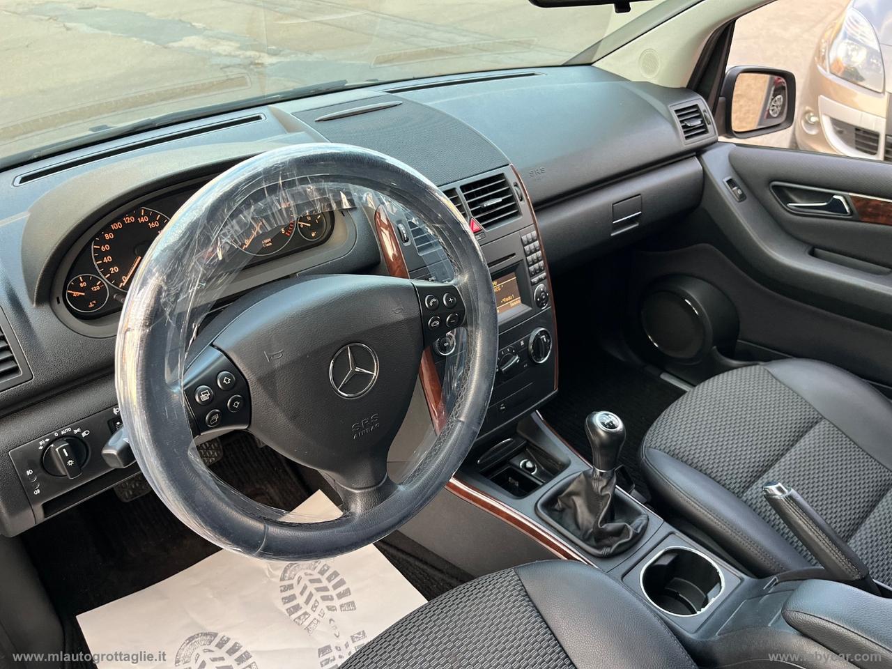 MERCEDES-BENZ A 180 CDI Special Edition