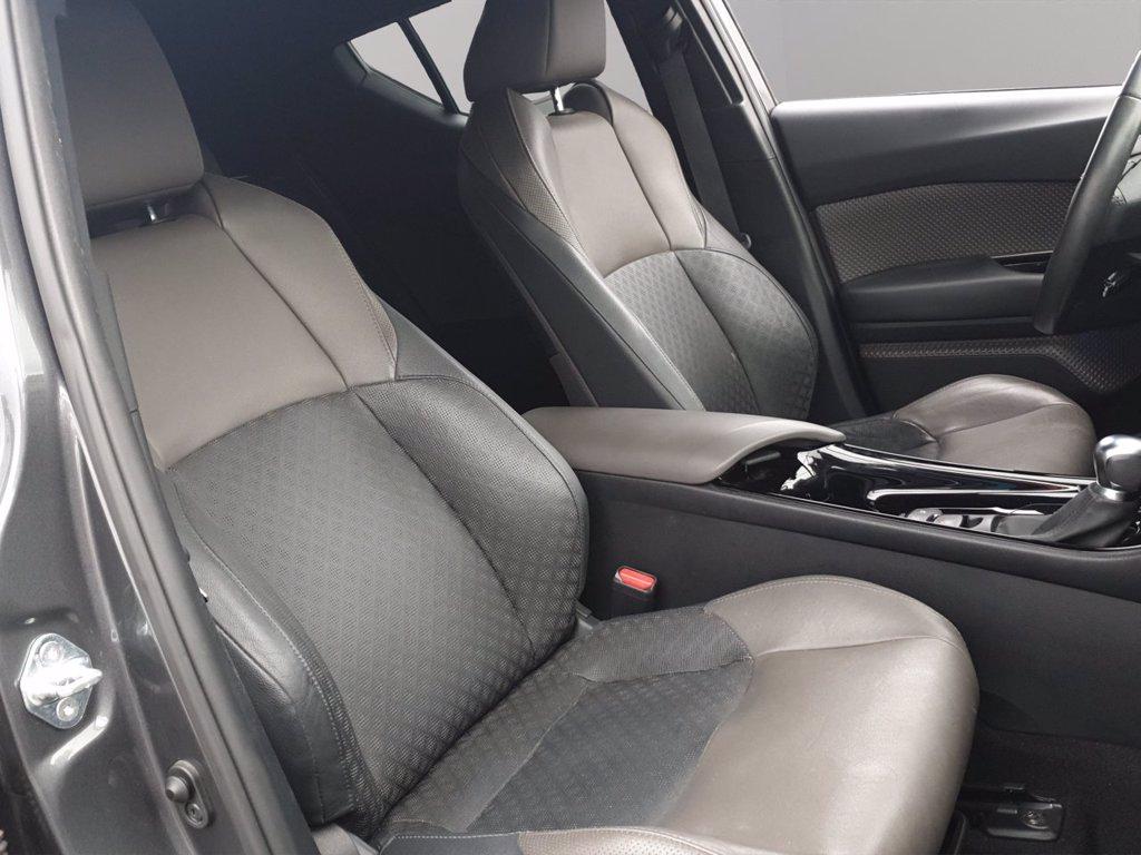 TOYOTA C-hr 1.8h lounge e-cvt del 2021