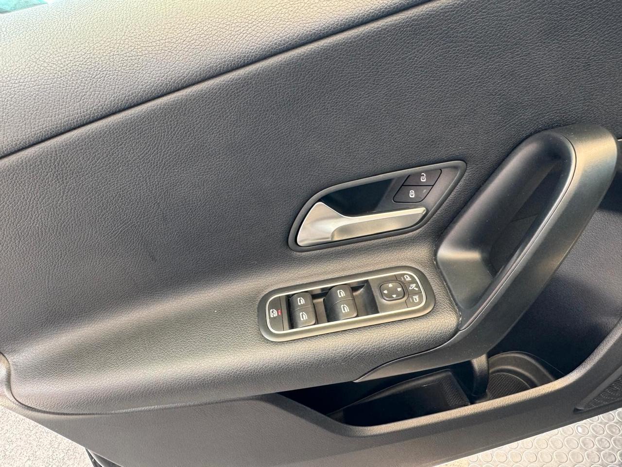 Mercedes-benz A 180 d Automatic Sport