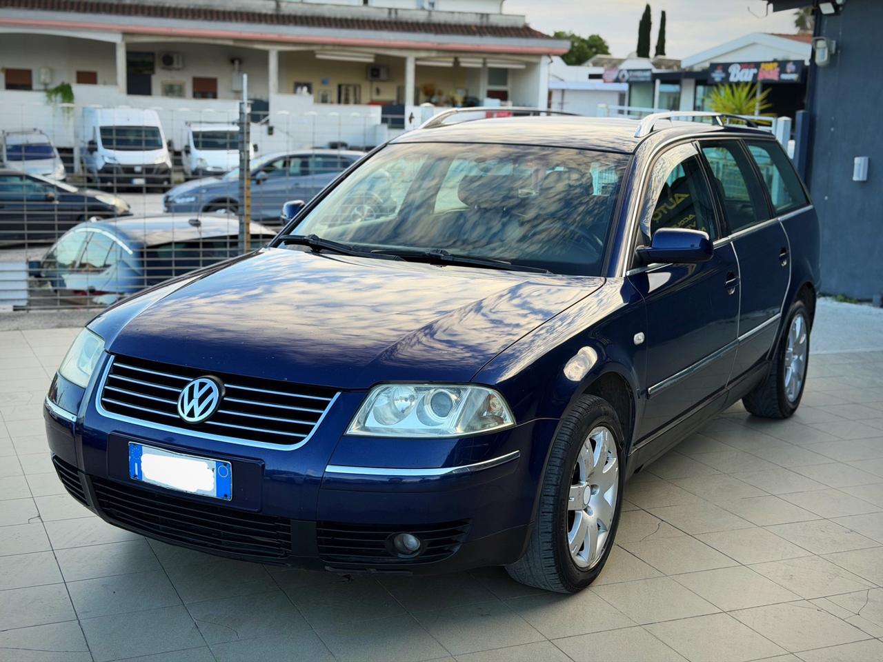 Volkswagen Passat 1.9 TDI/130 CV cat Var. C.line