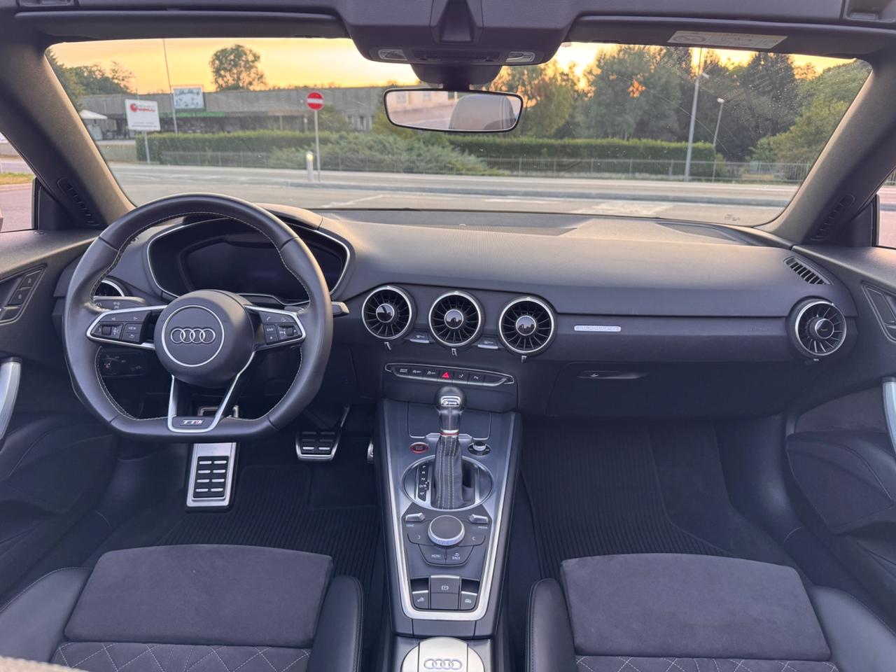 Audi TTS Roadster 2.0 TFSI 310 CV quattro S tronic