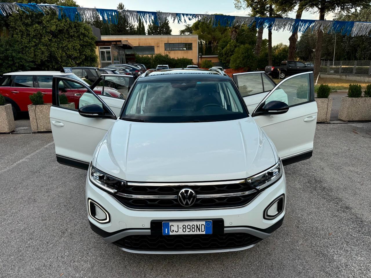 "DA VETRINA" Volkswagen T-Roc 2.0 TDI 150 CV DSG Style