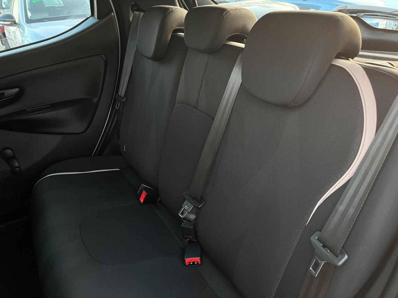 Lancia Ypsilon 1.2 69 CV 5 porte GPL Ecochic Monogram