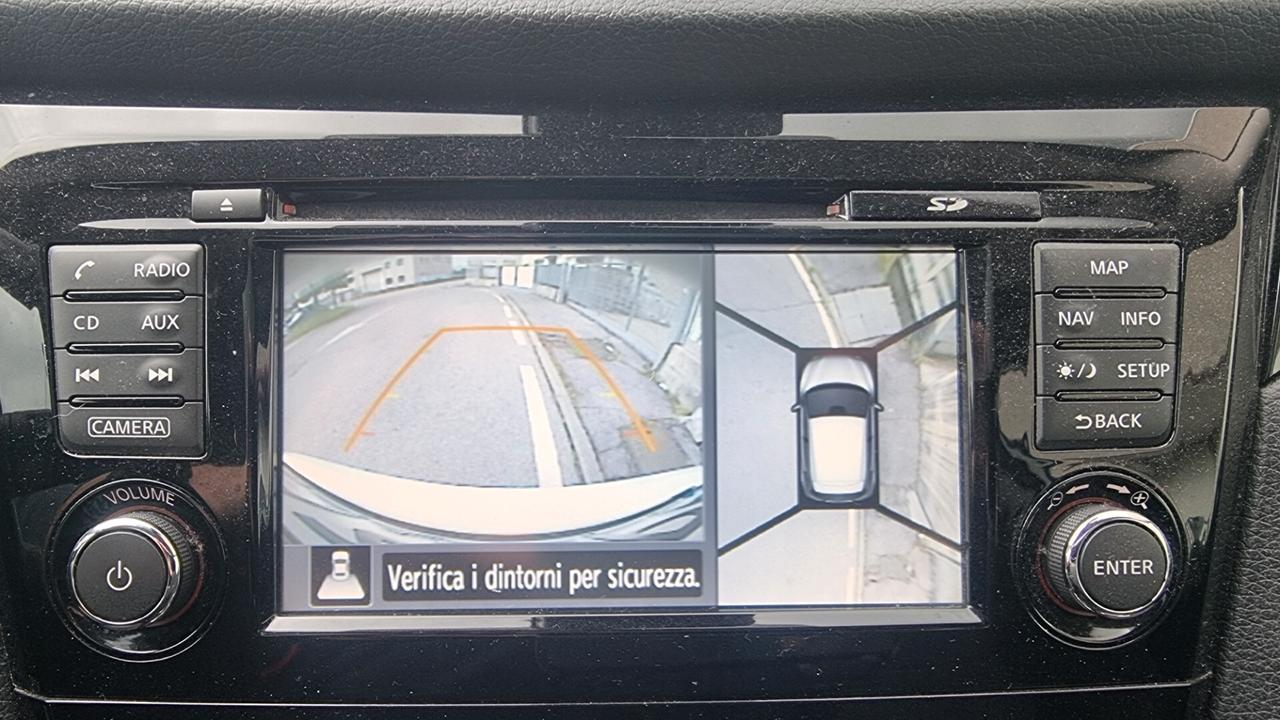 Nissan Qashqai 1.2 DIG-T 360 Tekna tetto panoramico