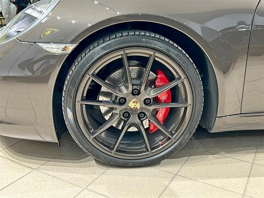 Porsche 911 3.8 Carrera S Cabriolet