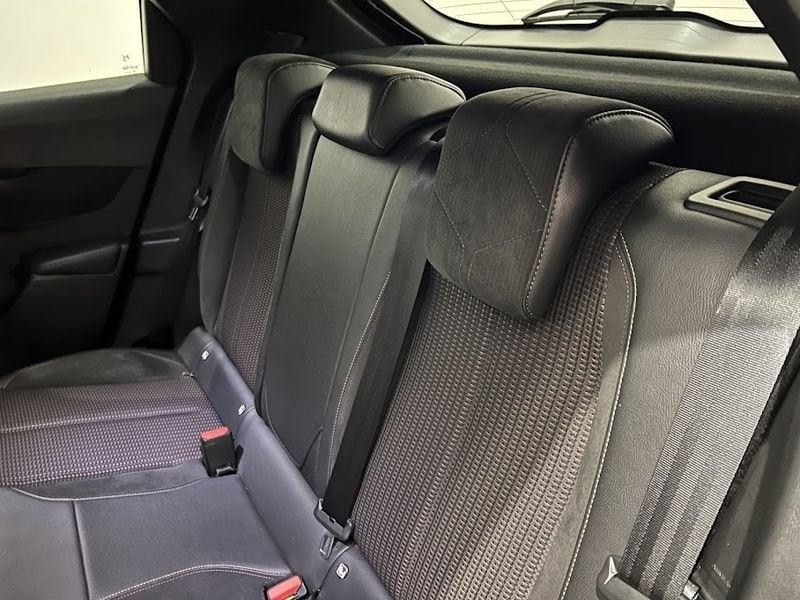 DS DS 3 Crossback DS 3 Crossback PureTech 155 aut. Performance Line