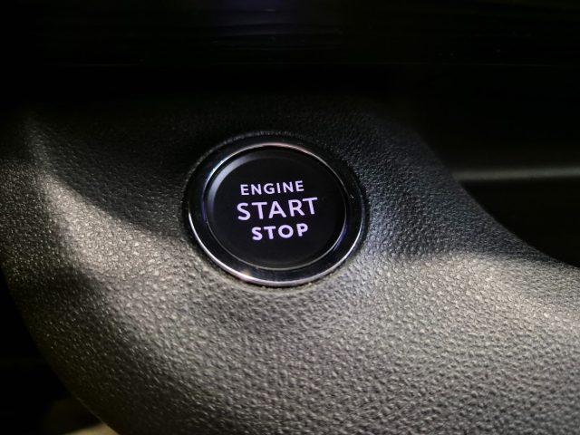 JEEP Avenger 1.2 Turbo Altitude - NEOP. - ACC/Lim - Cam - JBL