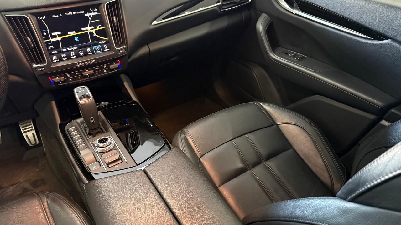 Maserati Levante V6 Gransport