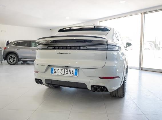Porsche Cayenne Coupé 4.0 V8 S 2024 Grigio Gesso