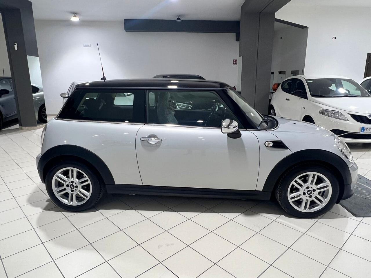 Mini Mini 1.6 16V One D