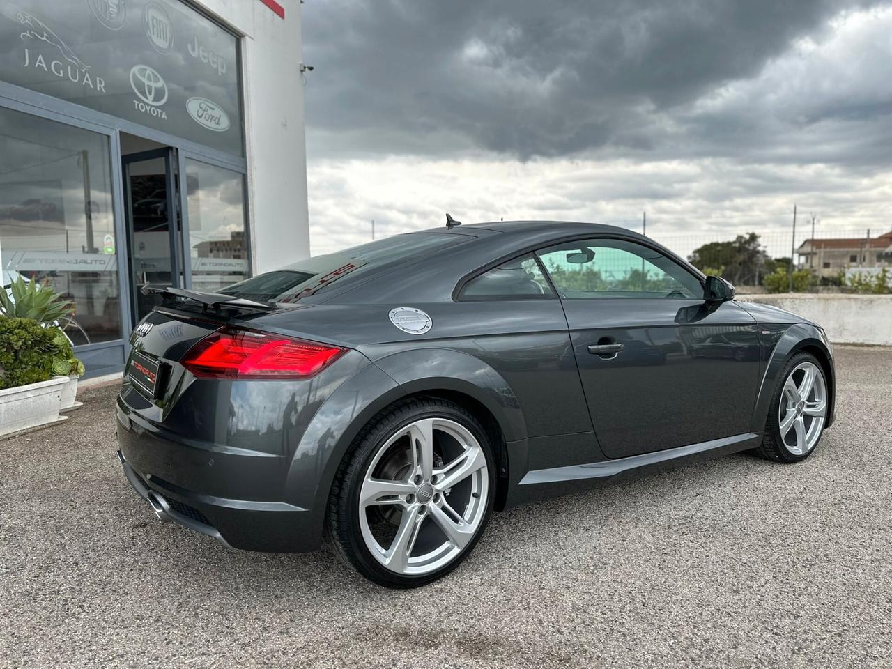 Audi TT Coupé 2.0 TDI ultra S line