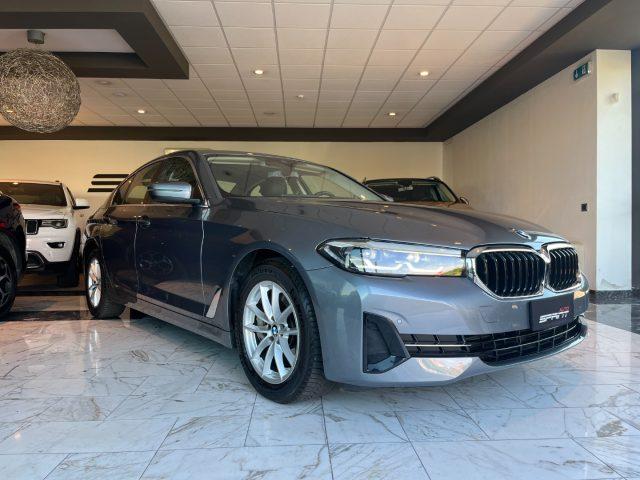 BMW 530 d Berlina 249cv xDrive Business StepTronic 48V