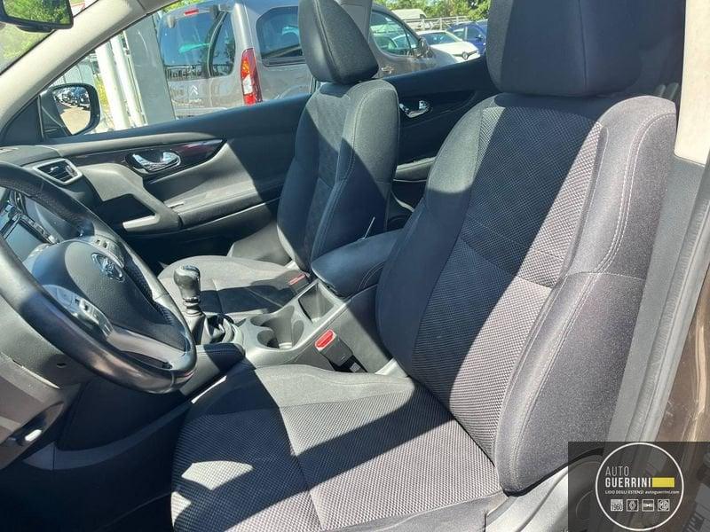 Nissan Qashqai 1.5 dCi N-Connecta